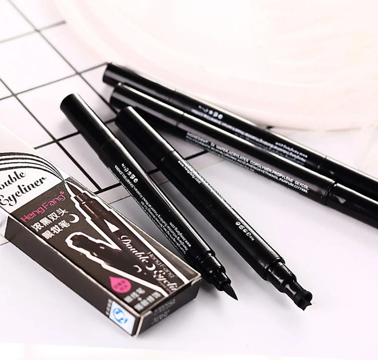 Double-Ended Waterproof Eyeliner with Decorative Stamp - 15