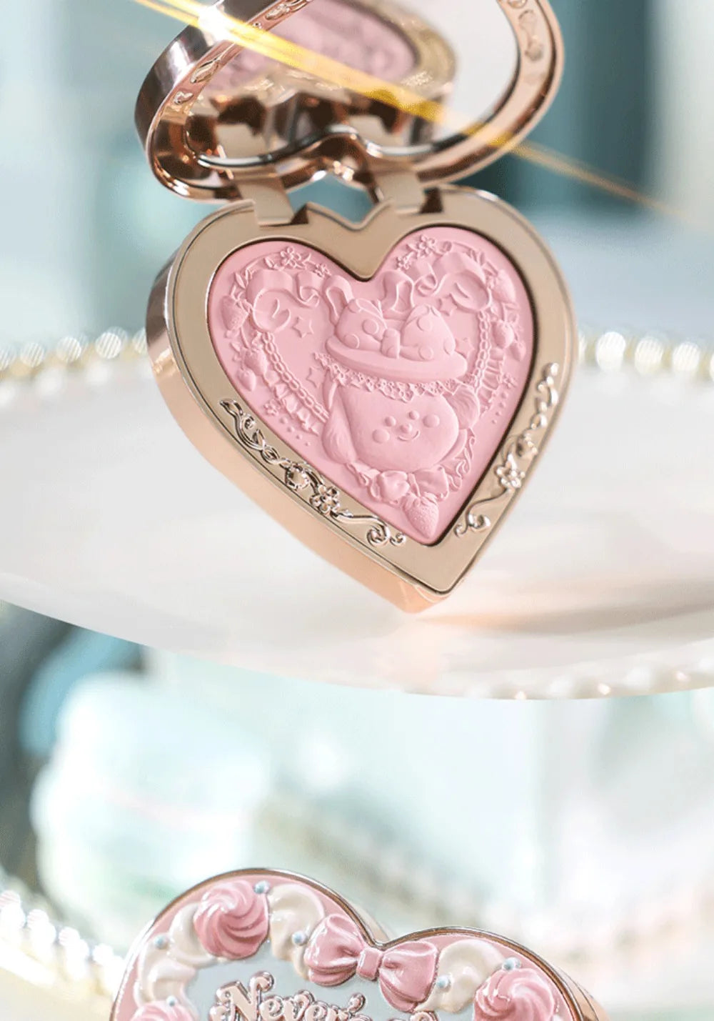 Velvet Matte Heart-Shaped Powder Blush - 21
