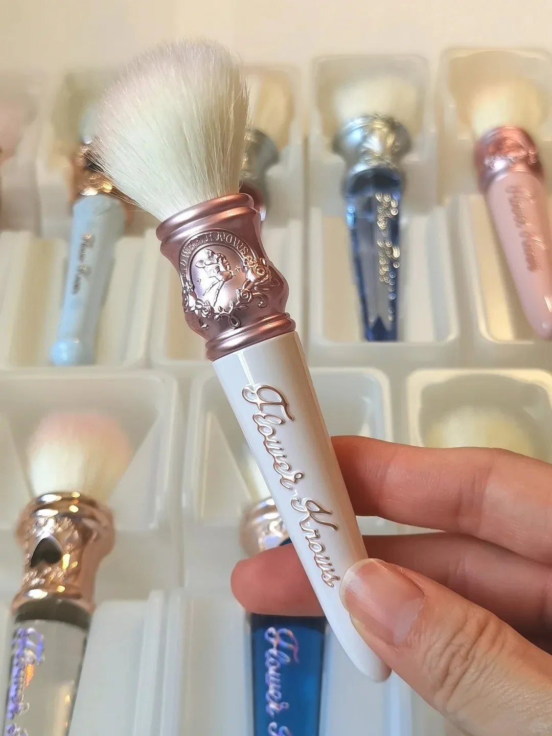 Professional Mermaid Makeup Brush for Precision Blending - 27