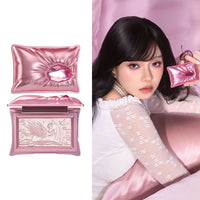 Carved Relief Illuminating Face Highlighter and Setting Powder