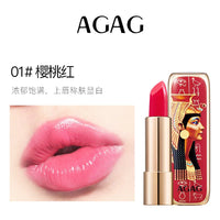 Color-Changing Moisturizing Lip Balm
