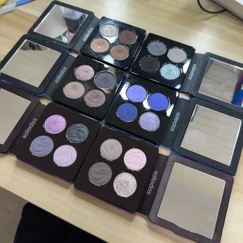 4-Color Shimmer and Glitter Eyeshadow Palette - 6