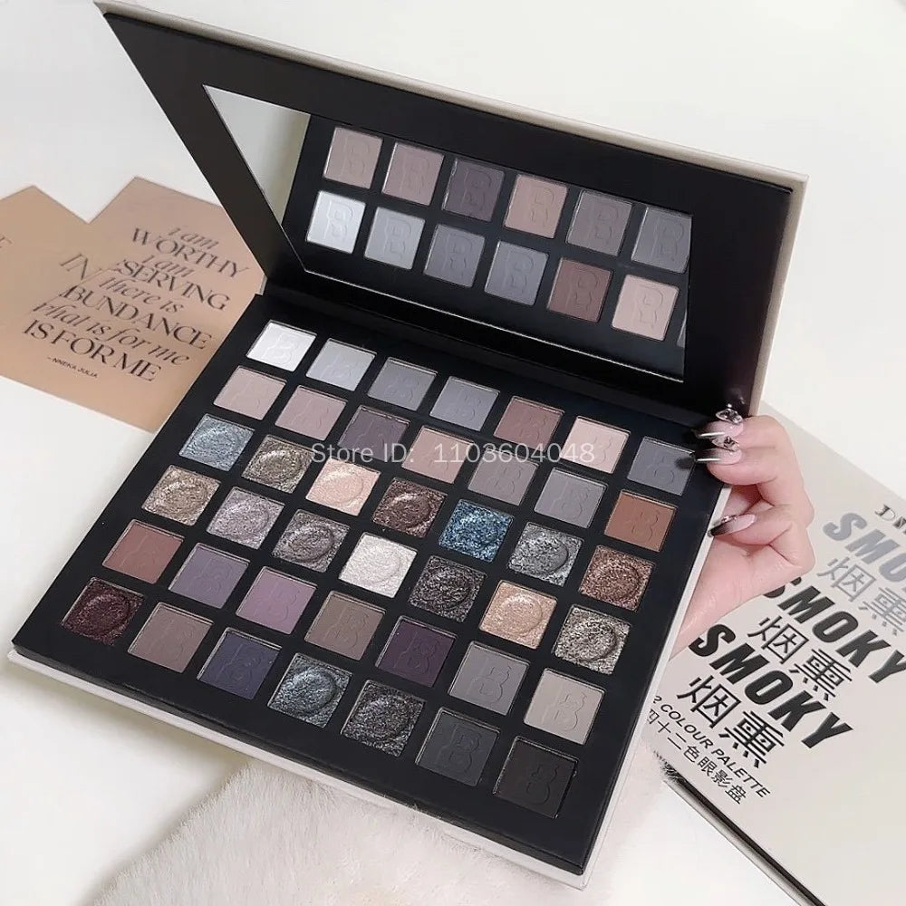 42-Color Professional Smoked Eyeshadow Palette - 4