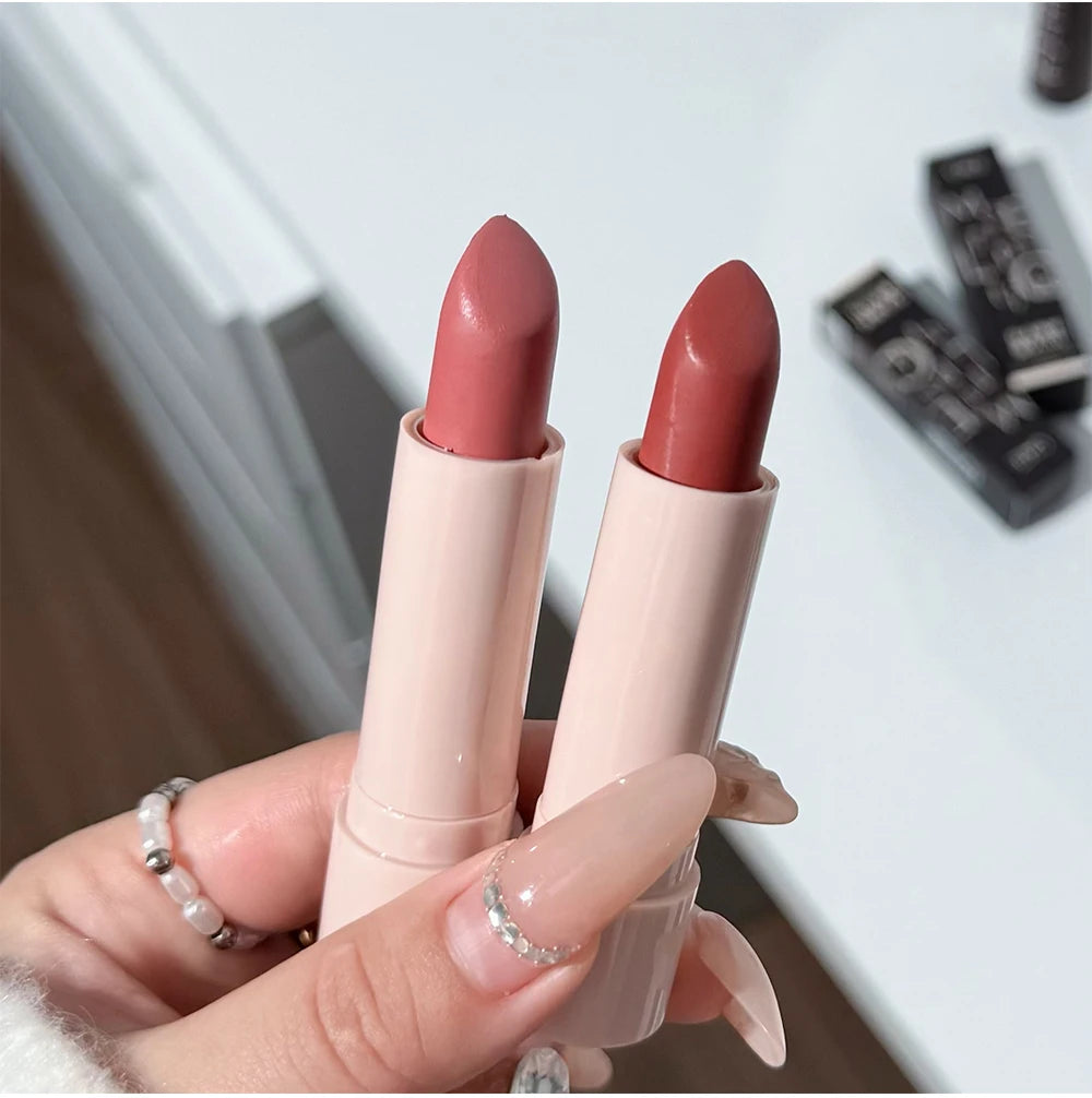 Long-Lasting Waterproof Matte Lipstick - 7