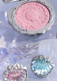 Silk Satin Powder Blush in Seashell Compact