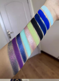 10-Color Waterproof Shimmer Eyeshadow Palette