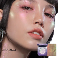 Chameleon Diamond Highlighter and Eyeshadow Palette