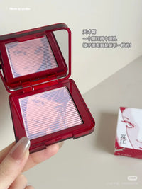Complete Artistic Makeup Gift Set with Blush and Lip Essentials