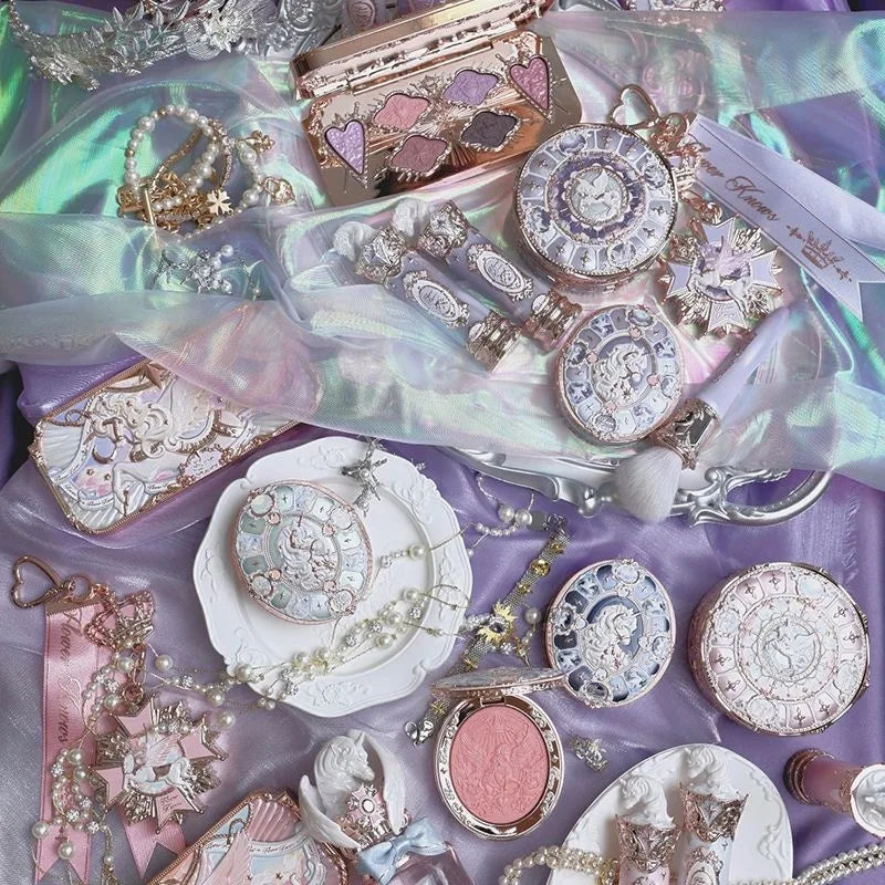 Rococo Style Strawberry Makeup Collection Set - 3