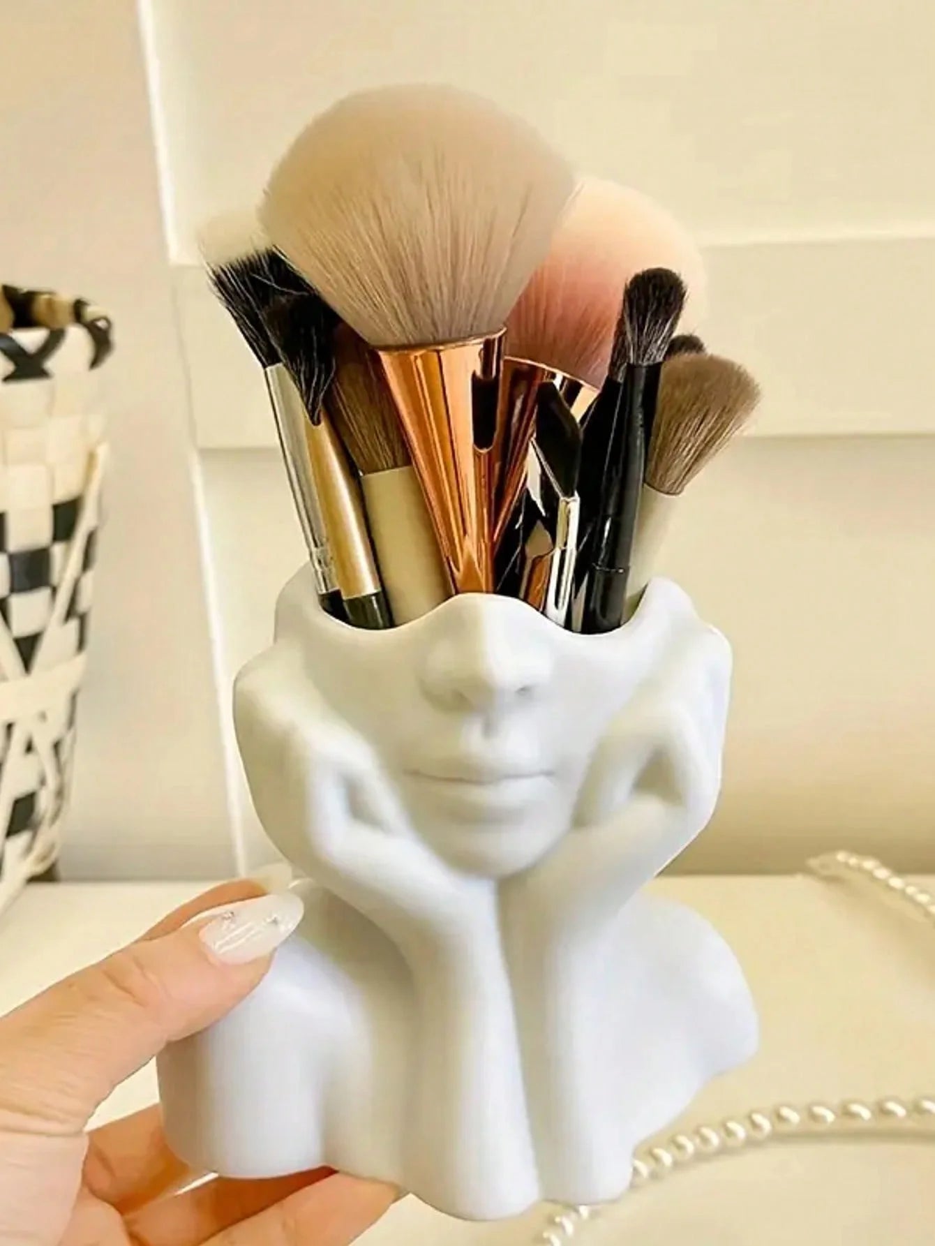 Artistic Face Makeup Brush Organizer and Desk Vase - 5