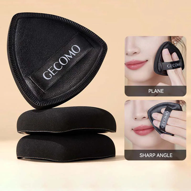 Dual-Sided Triangle Makeup Puff for Flawless Blending
