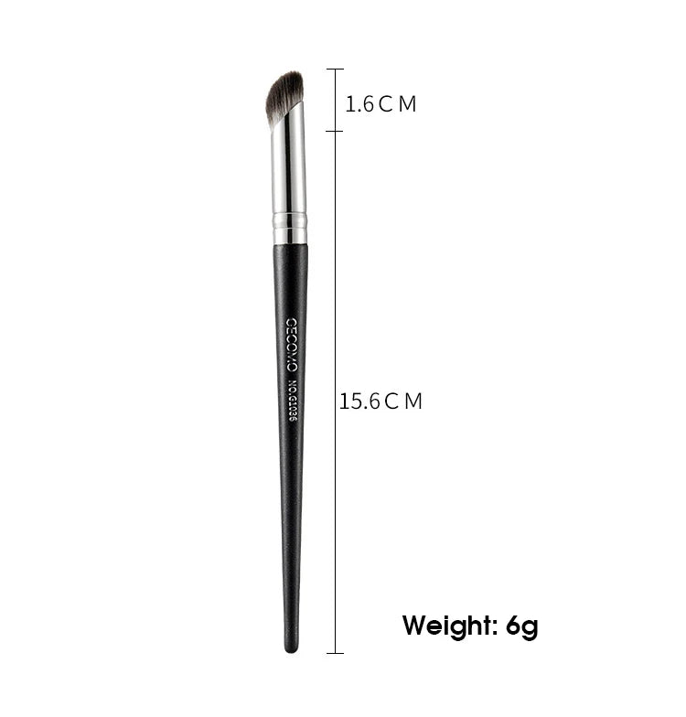 Precision Concealer Brush for Flawless Blemish Coverage - 19
