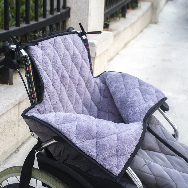 Insulated Wheelchair Blanket for Winter Protection - 10