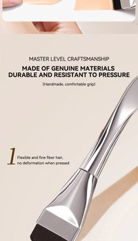 Dual-Ended Flawless Foundation Brush and Applicator