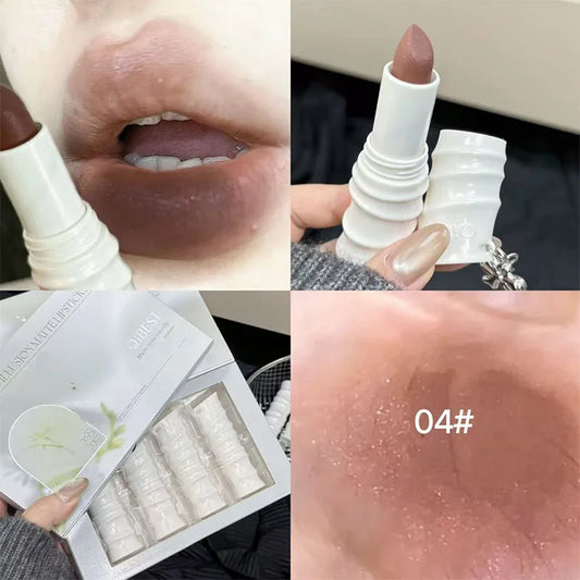 Long-Lasting Velvety Matte Lipstick