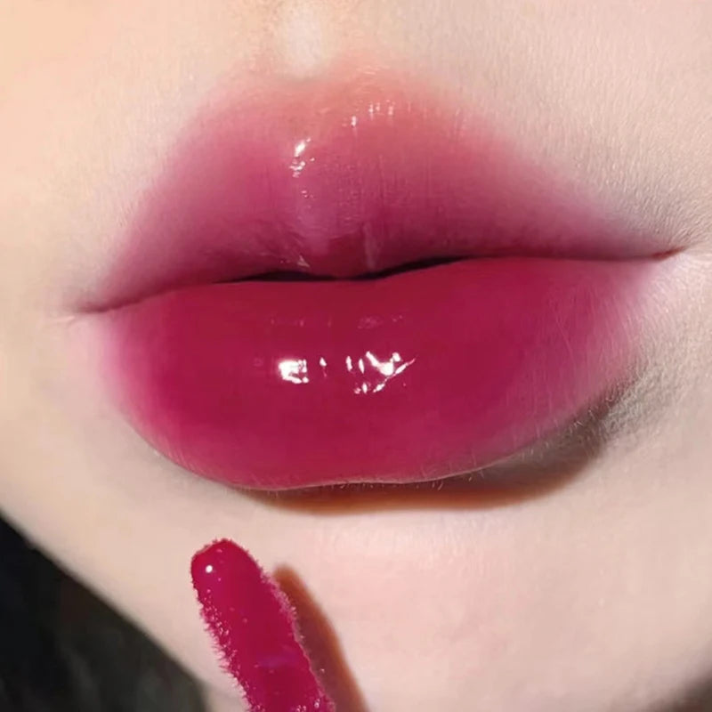 Glass-Finish Moisturizing Lip Gloss - 28