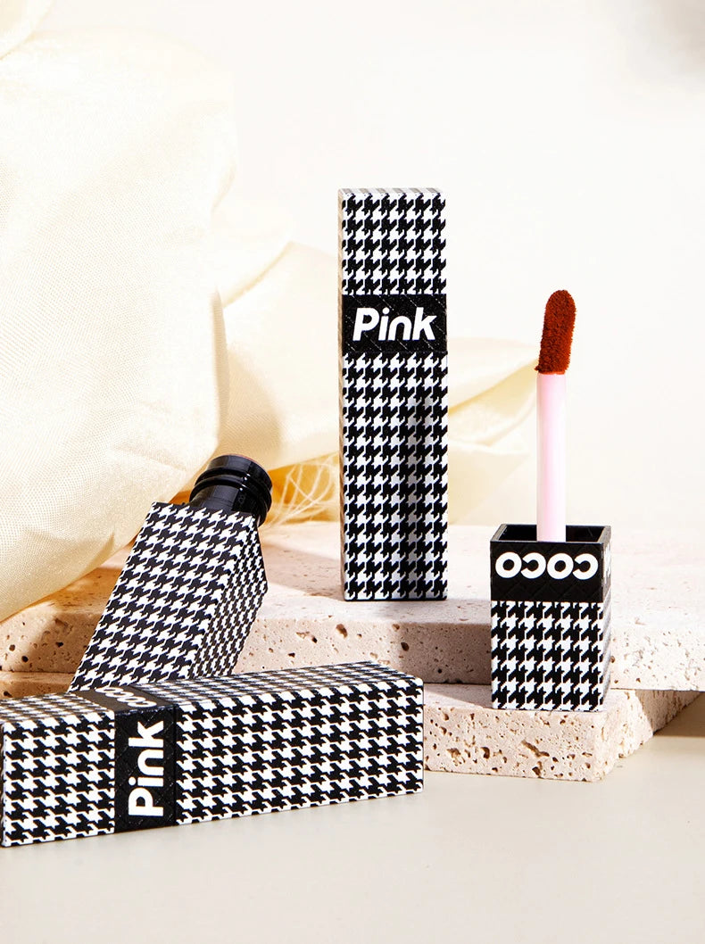 Matte Hydrating Velvet Lip Glaze - 18