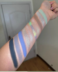 10-Color Waterproof Shimmer Eyeshadow Palette