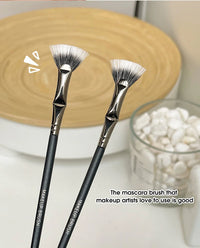 Fan Mascara Brush for Precise Eyelash Application