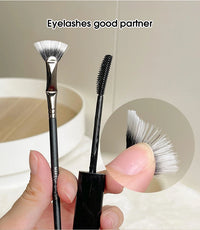 Fan Mascara Brush for Precise Eyelash Application