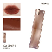 Velvet Matte Long-Lasting Hydrating Lipstick