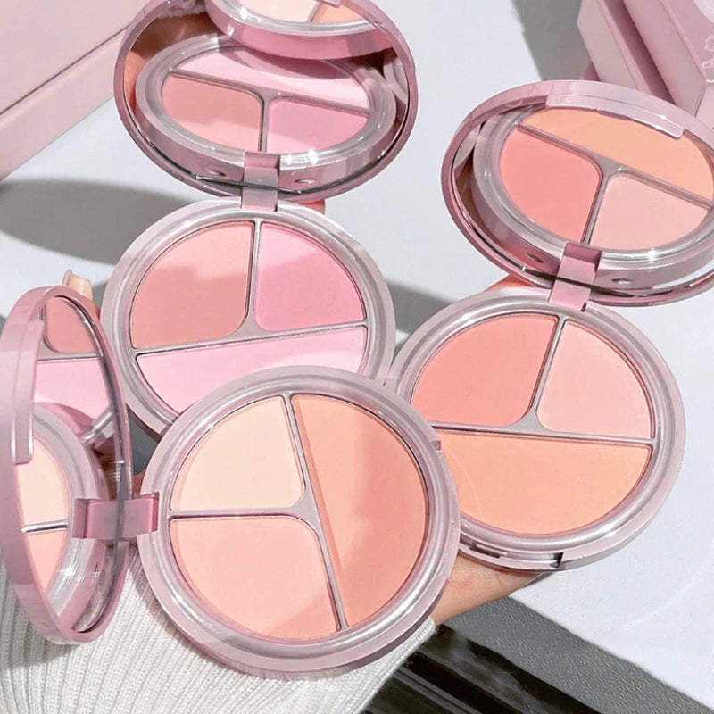 Bear Knight Trio Blush Palette for Flawless Makeup - 2