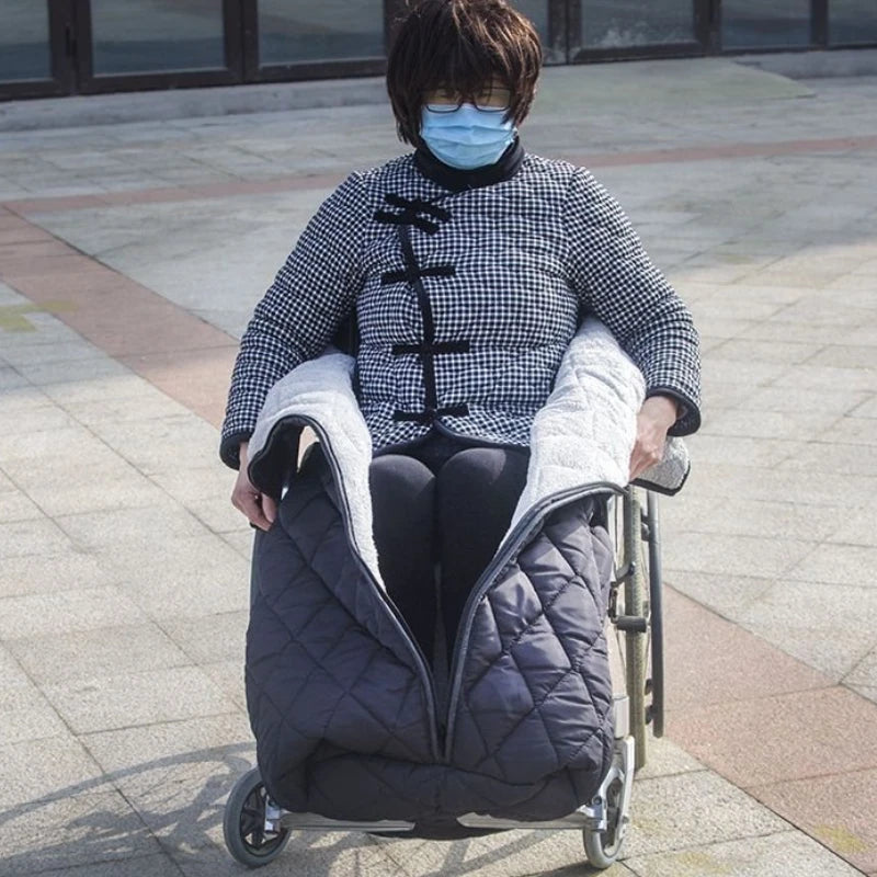 Insulated Wheelchair Blanket for Winter Protection - 16