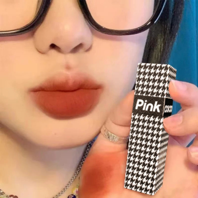Matte Hydrating Velvet Lip Glaze - 21