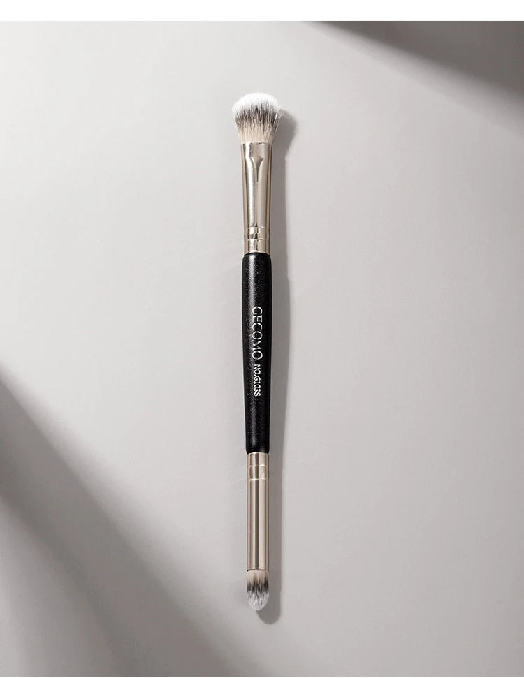 Double-Ended Precision Eyeshadow Blending Brush - 18