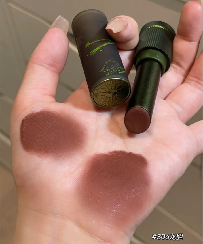 Velvet Matte Liquid Lipstick for Long-Lasting Soft Finish - 33
