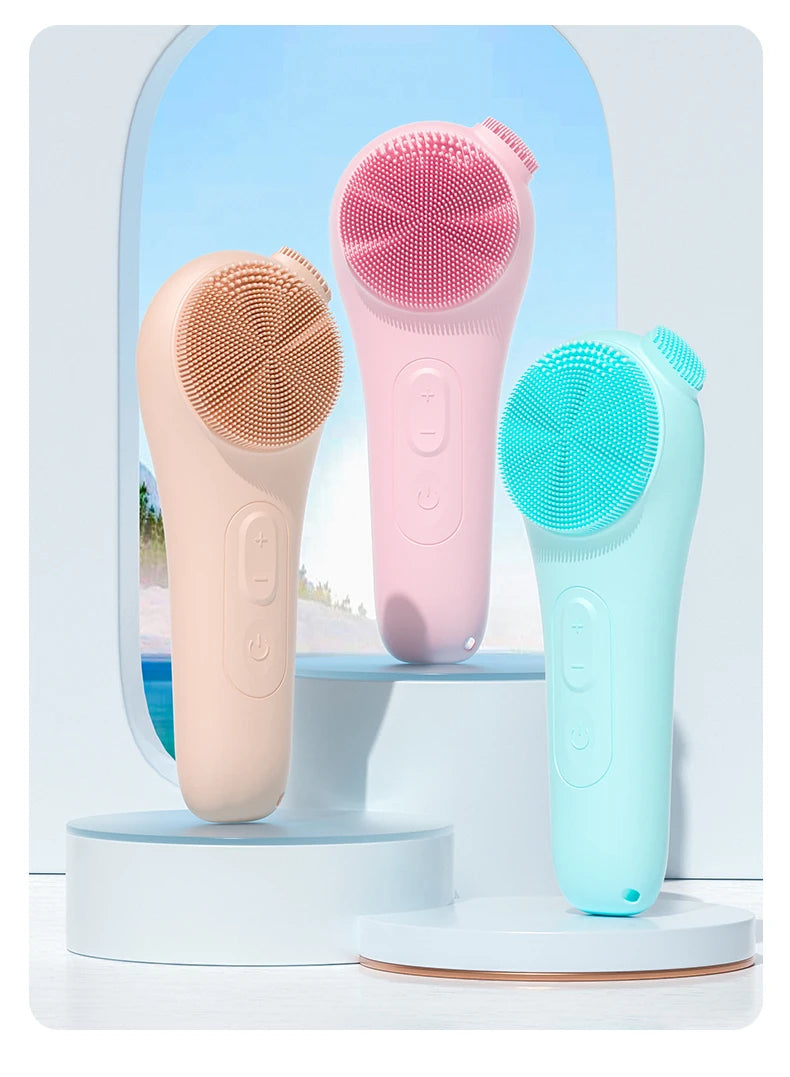Rechargeable Silicone Facial Cleansing Brush - 18