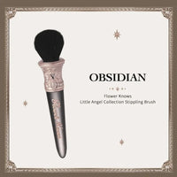 Premium Soft Goat Hair Makeup Brush for Highlighter and Blush