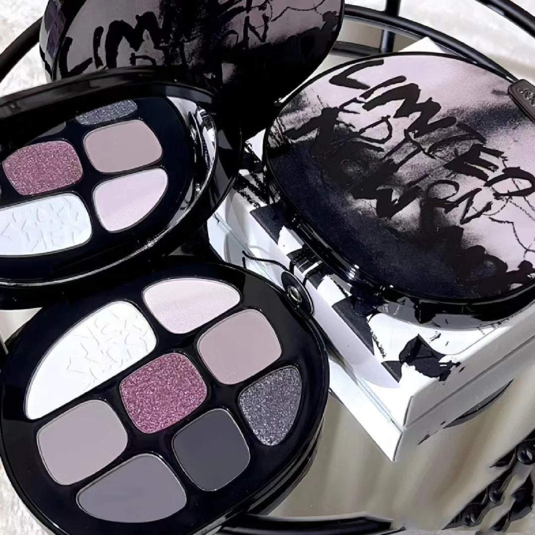 Smoky Amber 8-Color Eyeshadow Palette for Long-Lasting Glam - 1