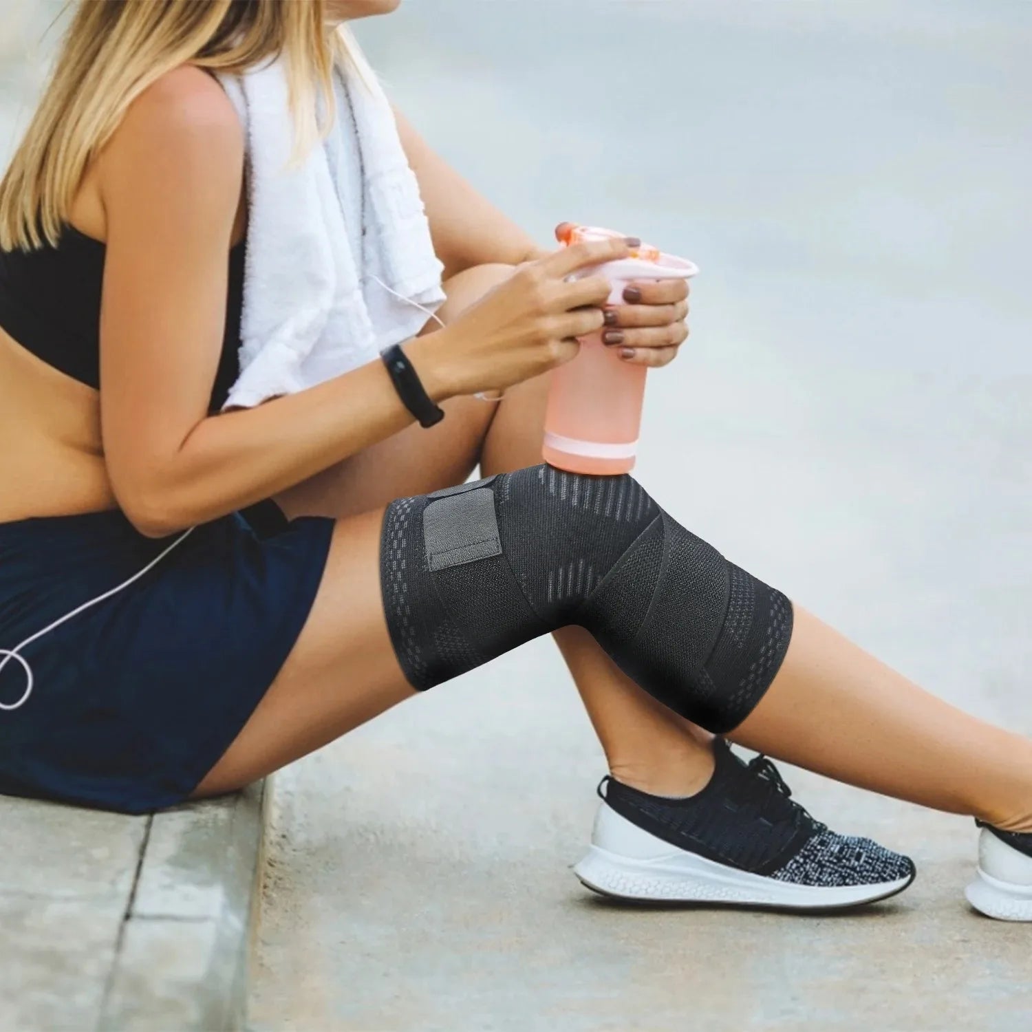 Adjustable Compression Knee Support Brace for Sports - 2