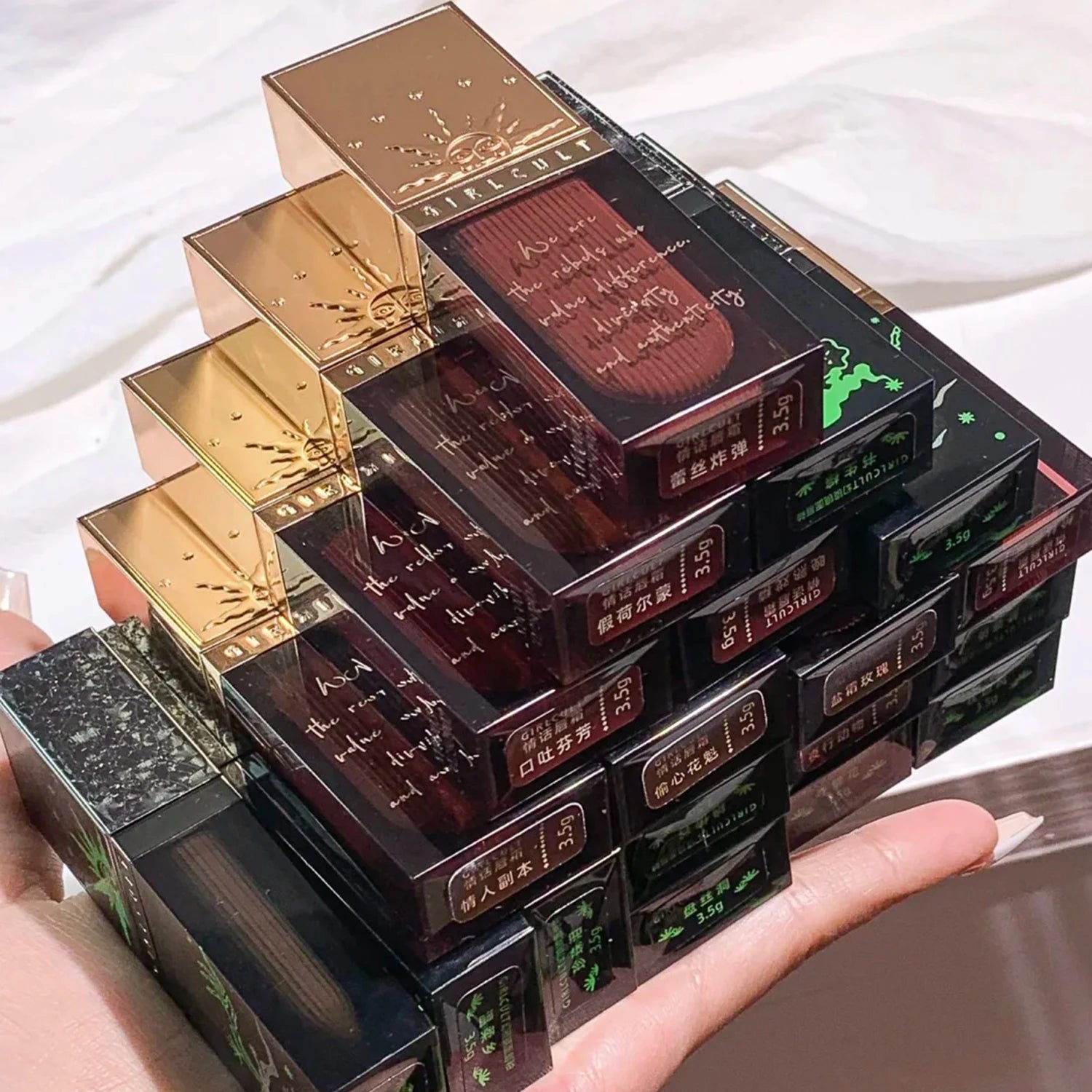 Mirror Finish Hydrating Cyberpunk Lip Gloss - 6