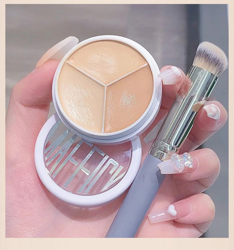 3-Color Cream Concealer Palette for Flawless Skin - 14