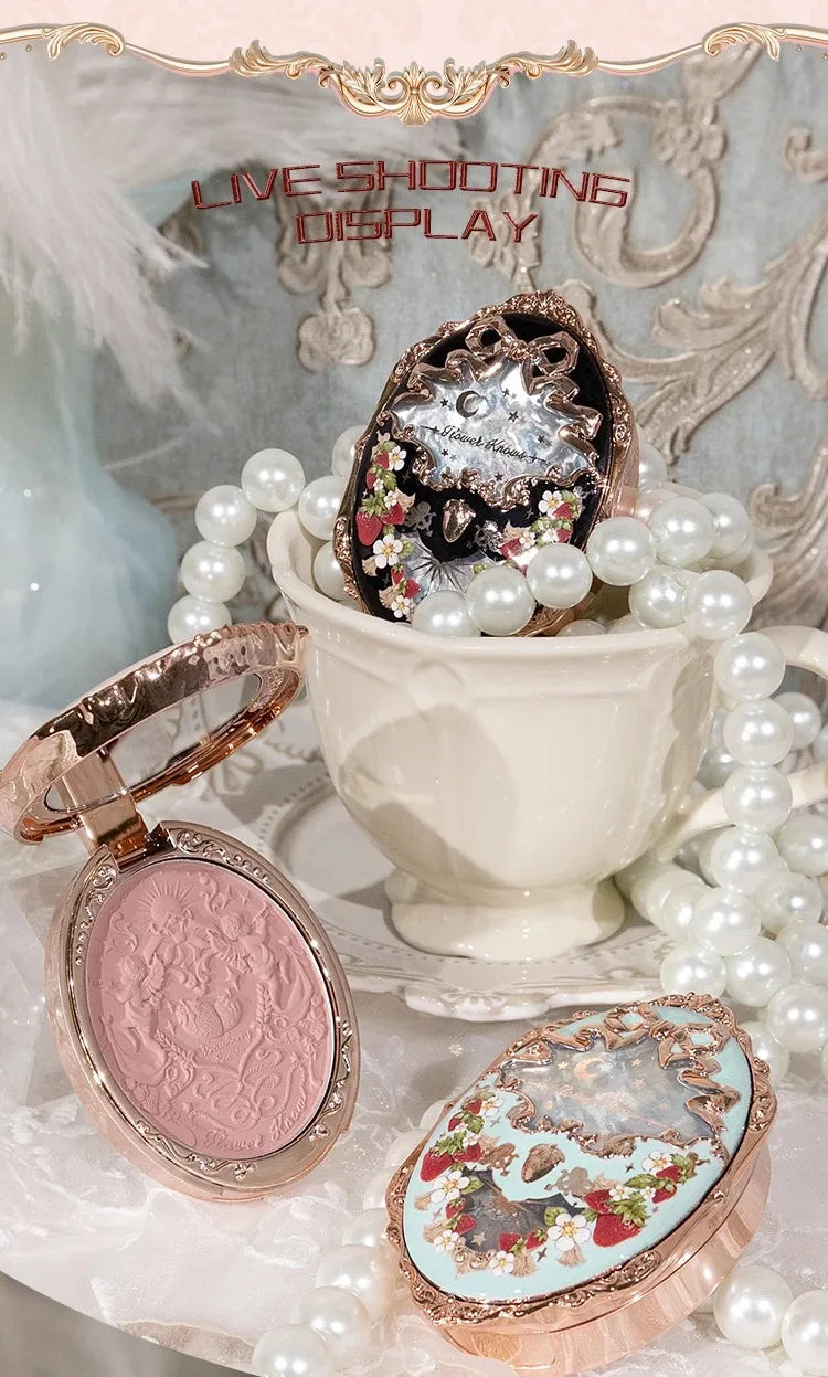 Embossed Strawberry Long-Lasting Powder Blush - 27
