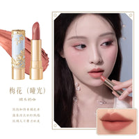 Velvet Matte Sculpted Moisturizing Lipstick