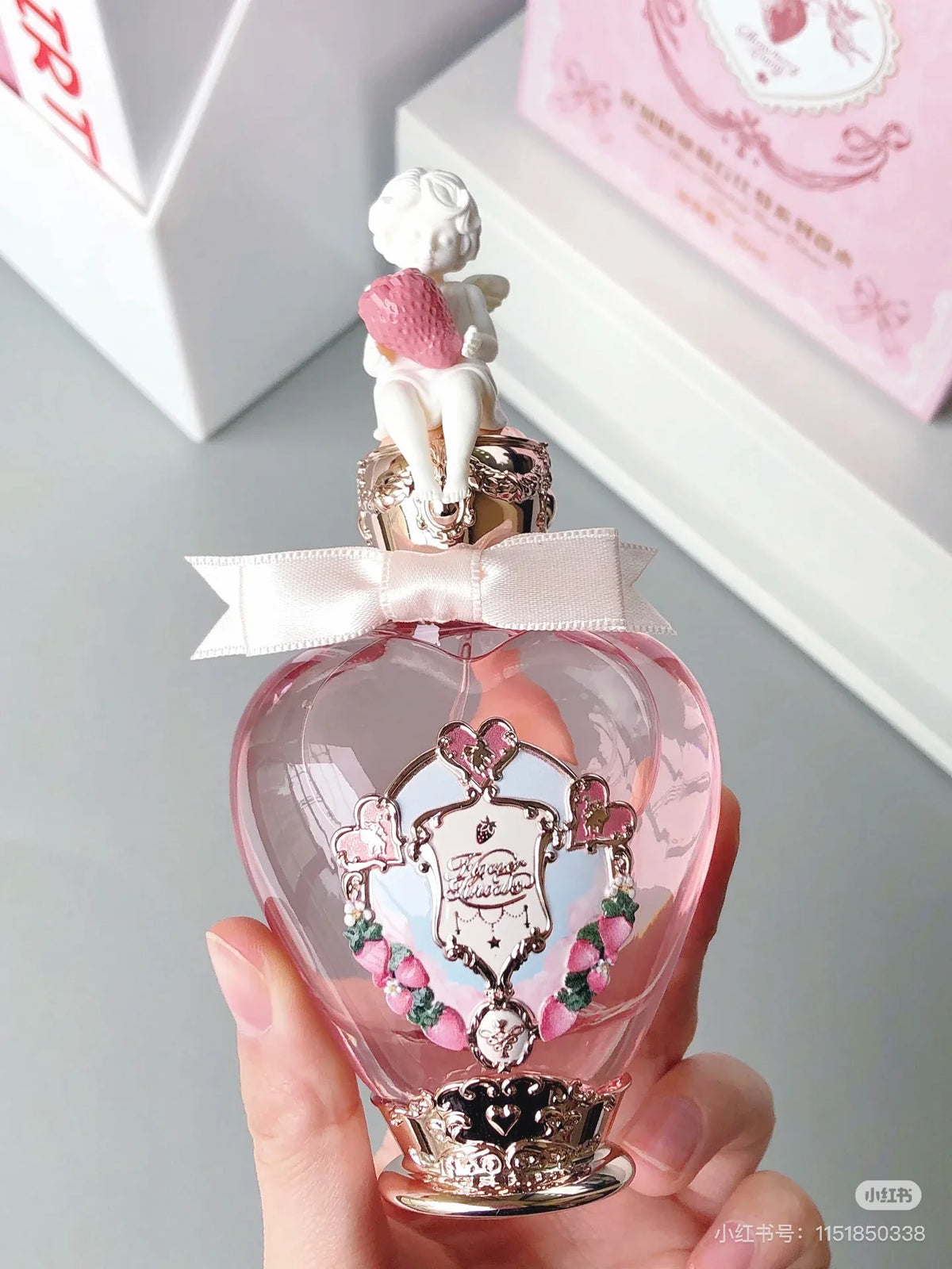 Long-Lasting Grapefruit Scented Perfume