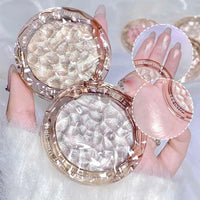 High-Gloss Pearl Highlighter Powder