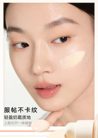 Long-Lasting Hydrating Matte Liquid Foundation