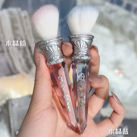 Premium Soft Goat Hair Makeup Brush for Highlighter and Blush