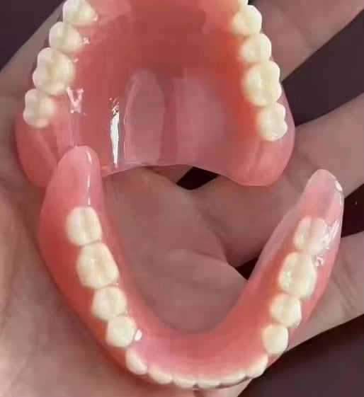 Comfortable Silicone Denture Set for Natural Smile