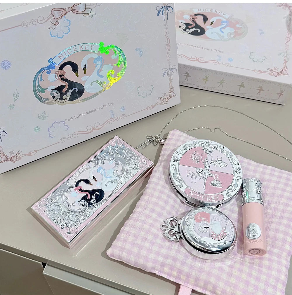 All-in-One Ballet Themed Makeup Gift Set - 18