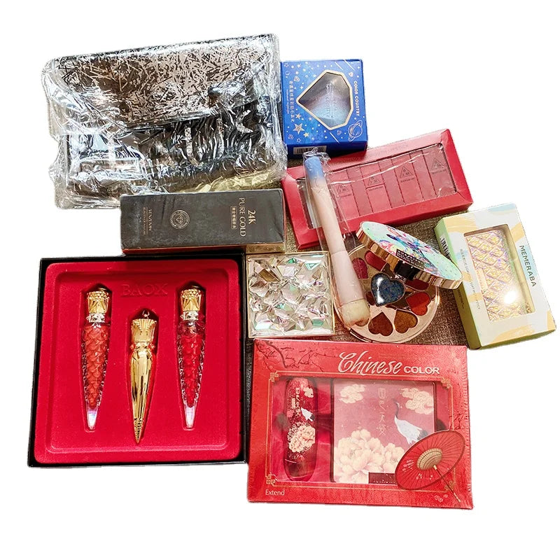 Professional Makeup Surprise Gift Set - 2