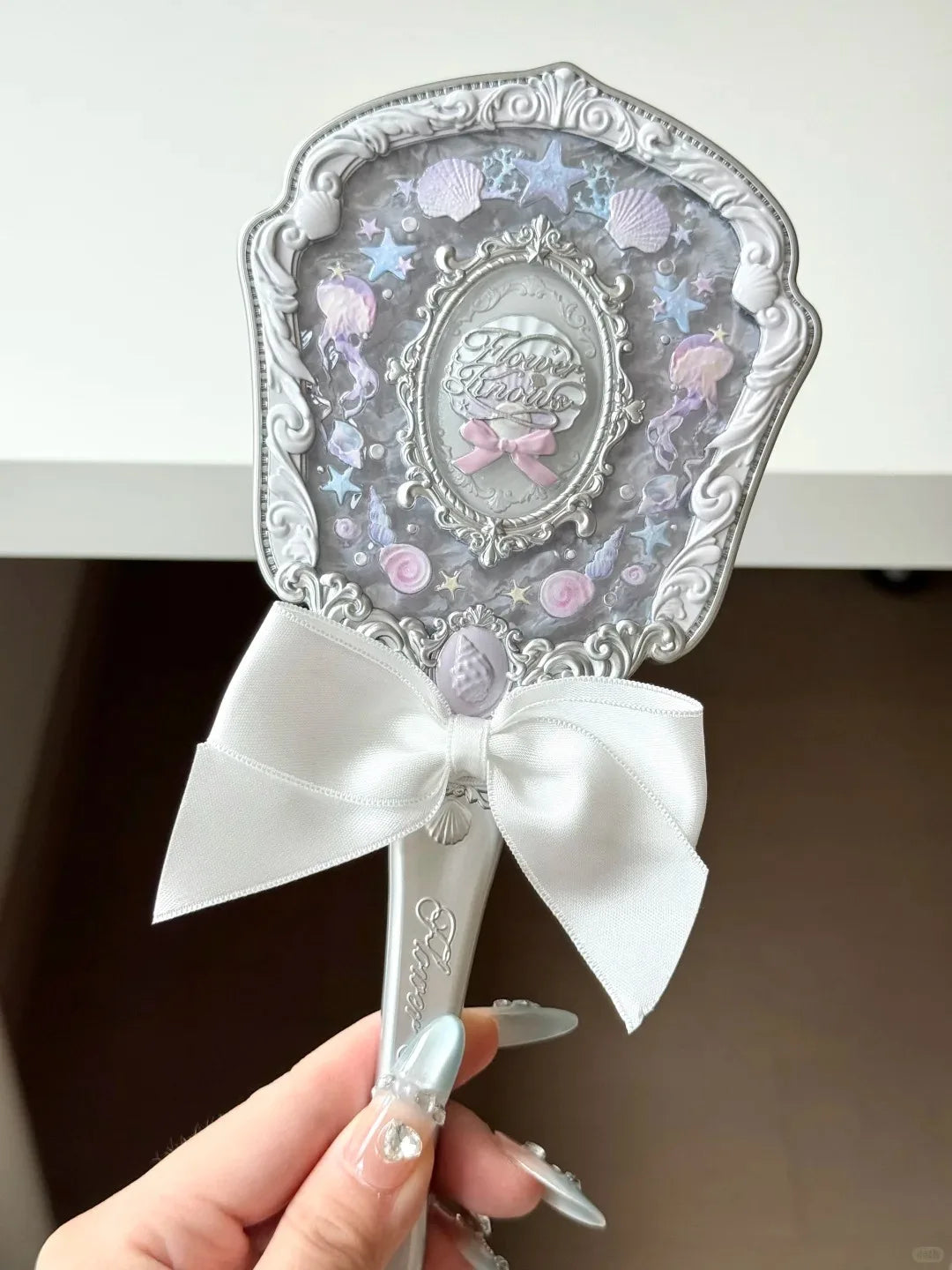 Enchanted Handheld Makeup Mirror for Precise Beauty - 22