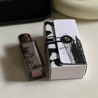 Hydrating Mirror-Finish Lip Plumper Gloss
