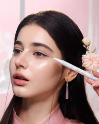 Waterproof Precision Liquid Eyeliner for Long-Lasting Wear