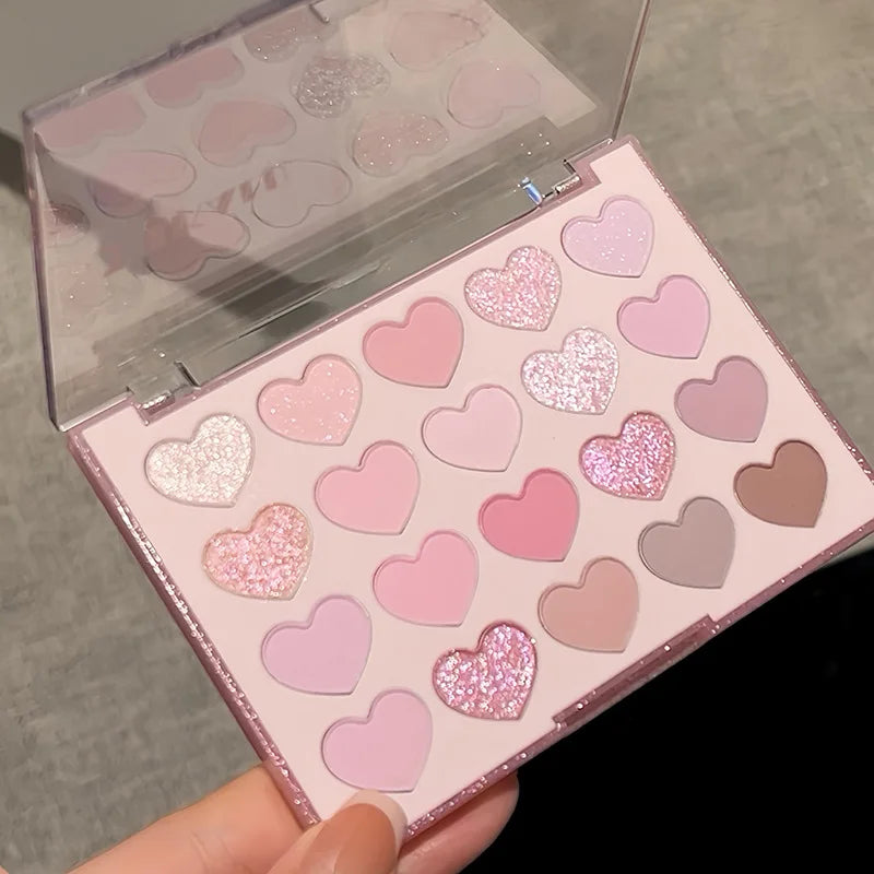 20-Color Heart-Shaped Eyeshadow Palette - 22