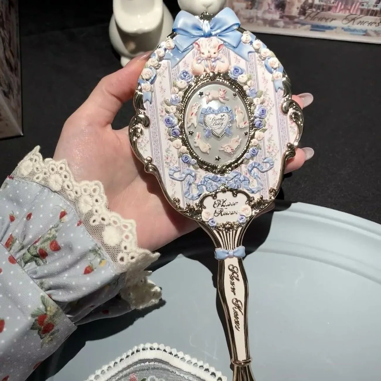 Cute Teddy Bear Handheld Makeup Mirror - 14